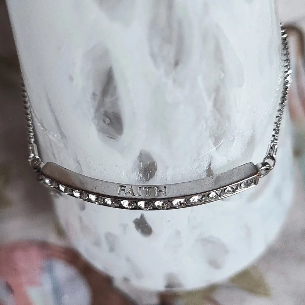 Silver Tone FAITH Christian Cross Clear Rhinestone Slide Bracelet Preloved EUC